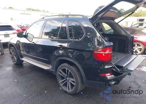 2011 BMW X5 xDrive35I/xDrive35I Premium/xDrive35I Sport Activity z USA, uszkodzony, nr VIN 5UXZV4C55BL407772